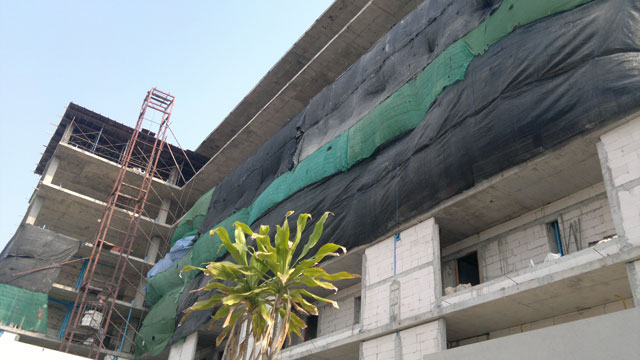 ก่อสร้าง — มีนาคม 2556